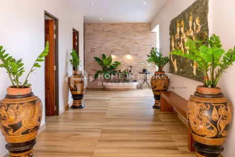 Casa de 8 dormitorios en Phuket, Tailandia № 131488 - foto 29