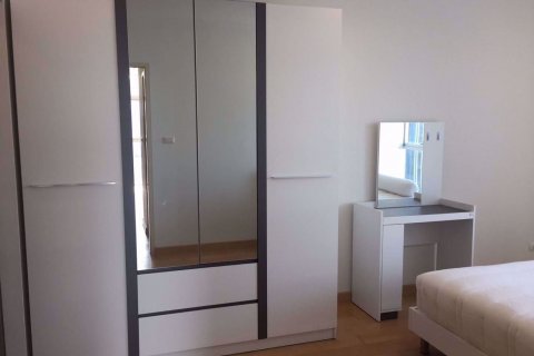 Condominio de 2 dormitorios en Bang Rak, Bangkok, Tailandia № 76021 - foto 7