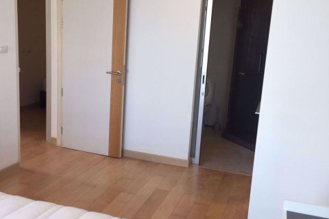 Condominio de 2 dormitorios en Bang Rak, Bangkok, Tailandia № 76021 - foto 9