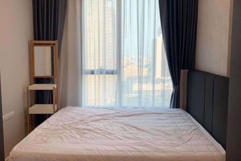 Condominio de 1 dormitorio en Huai Khwang, Bangkok, Tailandia № 76018 - foto 5