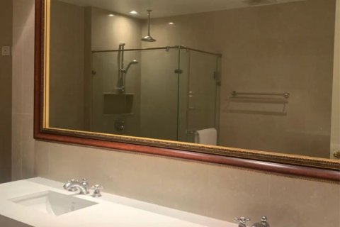 Eigentumswohnung in Pathum Wan, Bangkok, Thailand, 3 Schlafzimmer  № 123624 - Foto 15