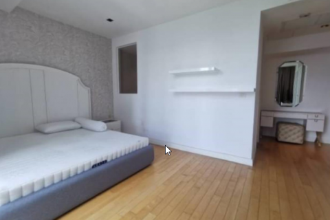 Condo in Pathum Wan, Bangkok, Thailand, 3 bedrooms № 123625 - photo 5