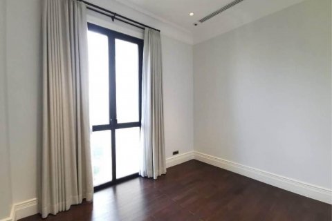 Condo in Pathum Wan, Bangkok, Thailand, 3 bedrooms  № 123627 - photo 8