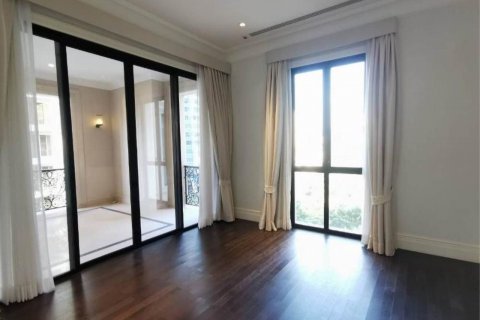 Condo in Pathum Wan, Bangkok, Thailand, 3 bedrooms  № 123627 - photo 13