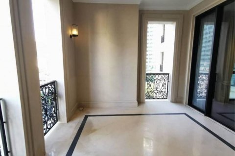 Condo in Pathum Wan, Bangkok, Thailand, 3 bedrooms  № 123627 - photo 14