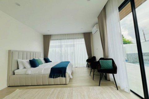 Chalet de 3 dormitorios en Phuket, Tailandia № 132555 - foto 8
