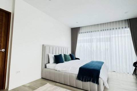 Chalet de 3 dormitorios en Phuket, Tailandia № 132555 - foto 5