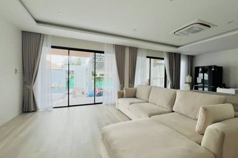 Chalet de 3 dormitorios en Phuket, Tailandia № 132555 - foto 4