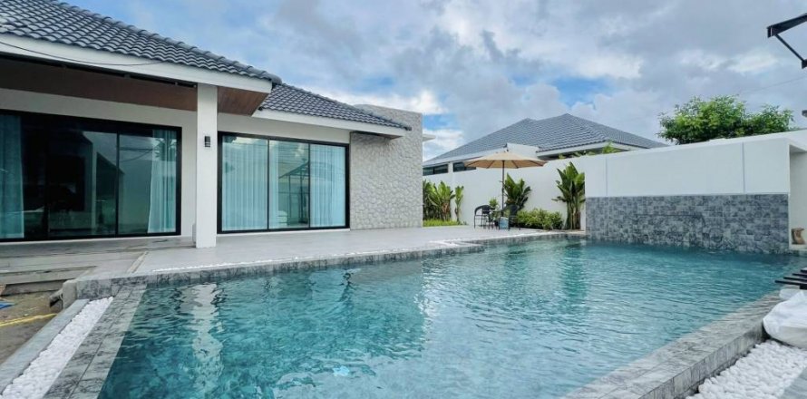 Chalet de 3 dormitorios en Phuket, Tailandia № 132555