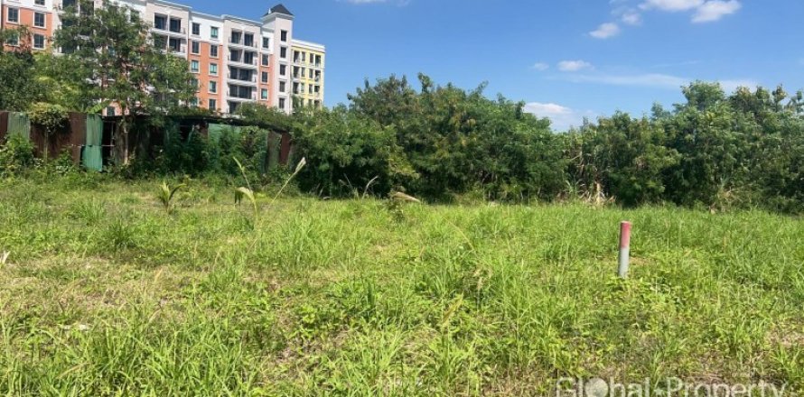 Terreno en Pattaya, Tailandia № 132323