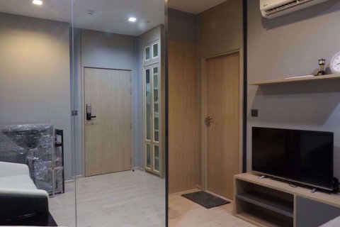 Condo in Watthana, Bangkok, Thailand, 1 bedroom № 76574 - photo 3