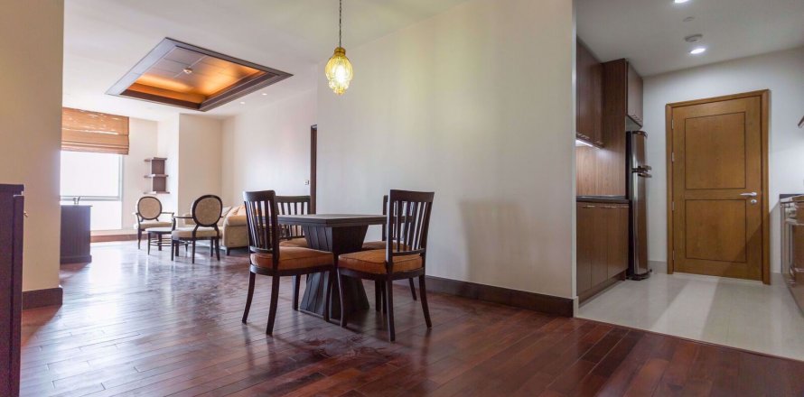 Condo in Sathon, Bangkok, Thailand, 2 bedrooms № 76579