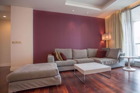 Condo à Sathon, Bangkok, Thaïlande, 2 chambres № 76577 - photo 3