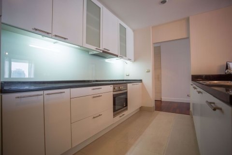 Condo à Sathon, Bangkok, Thaïlande, 2 chambres № 76577 - photo 6