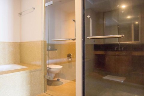 Condo à Sathon, Bangkok, Thaïlande, 2 chambres № 76577 - photo 23