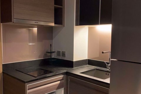 Condominio de 1 dormitorio en Khlong Toei, Bangkok, Tailandia № 76207 - foto 5