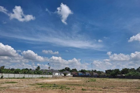 Terreno en Pattaya, Tailandia № 124501 - foto 4