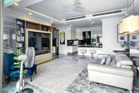 Condominio de 3 dormitorios en Bangkok, Tailandia № 124502 - foto 6