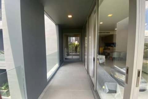 Condo à Watthana, Bangkok, Thaïlande, 2 chambres № 123640 - photo 14