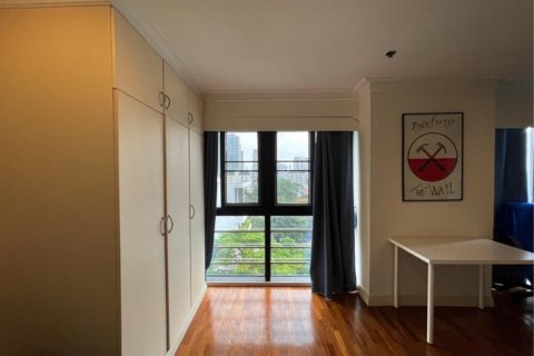 Condo in Khlong Toei, Bangkok, Thailand, 3 bedrooms № 123639 - photo 21