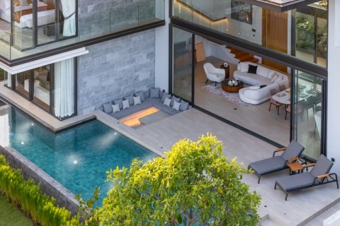 Chalet de 3 dormitorios en Bang Tao, Tailandia № 70781 - foto 3