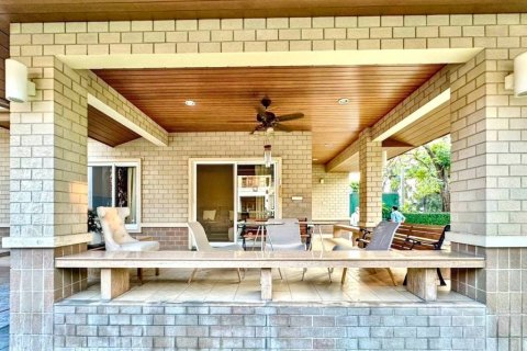 Casa de 5 dormitorios en Pak Kret, Tailandia № 124794 - foto 4