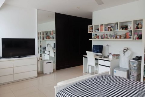 Condominio de 2 dormitorios en Chon Buri, Tailandia № 115791 - foto 15