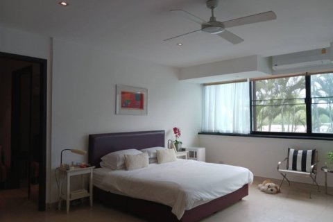 Condominio de 2 dormitorios en Chon Buri, Tailandia № 115791 - foto 14