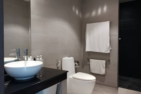 Condominio de 2 dormitorios en Chon Buri, Tailandia № 115791 - foto 28