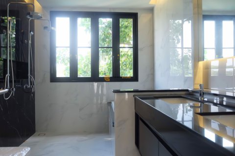 Estudio en Chonburi, Tailandia № 115797 - foto 25