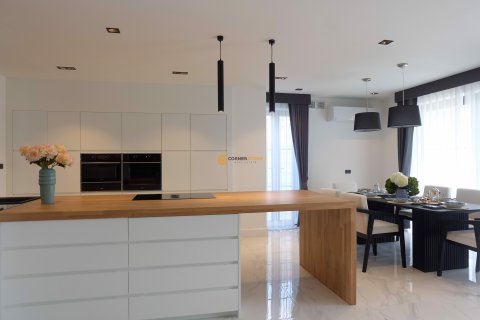 Estudio en Chonburi, Tailandia № 115797 - foto 4