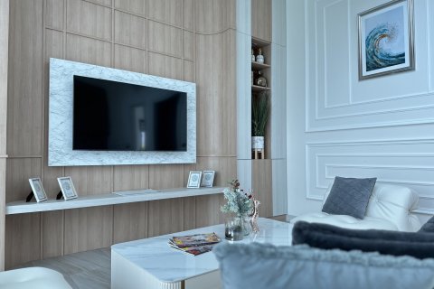 Chalet de 4 dormitorios en Pattaya, Tailandia № 123295 - foto 8