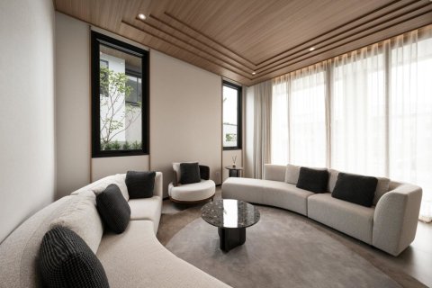 Chalet de 4 dormitorios en Pattaya, Tailandia № 123297 - foto 3