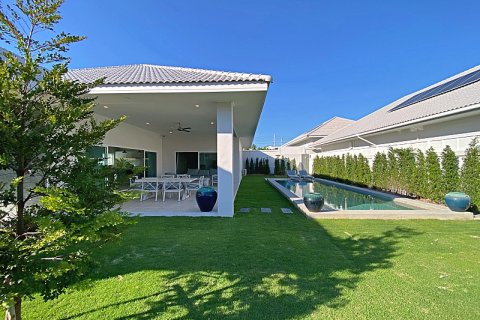 Casa de 3 dormitorios en Hua Hin, Tailandia № 125155 - foto 2