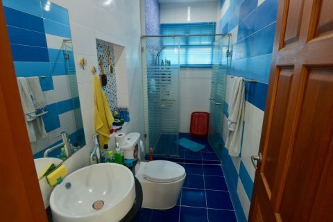 House in Pattaya, Thailand 4 bedrooms № 101287 - photo 23