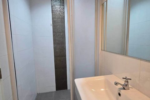 Кондоминиум с 2 спальнями в Клонг Тоэй, Бангкок, Таиланд № 123904 - фото 20