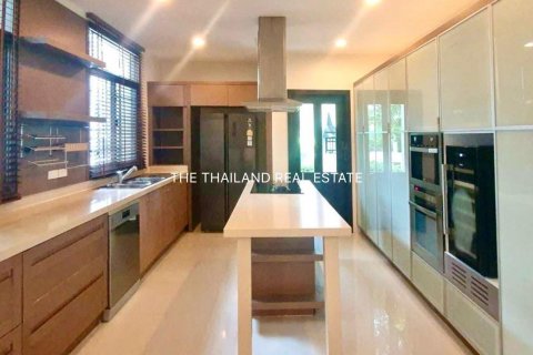บ้านในยานนาวา, กรุงเทพฯ, ประเทศไทย 4 ห้องนอน № 123905 - รูปถ่าย 8