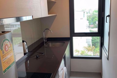 Condo in Phaya Thai, Bangkok, Thailand, 1 bedroom  № 76039 - photo 4