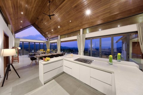 Casa de 6 dormitorios en Ko Samui, Tailandia № 106933 - foto 12
