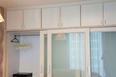 Condominio de 1 dormitorio en Watthana, Bangkok, Tailandia № 76511 - foto 7