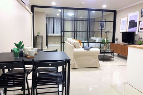 Condominio de 1 dormitorio en Watthana, Bangkok, Tailandia № 76434 - foto 2