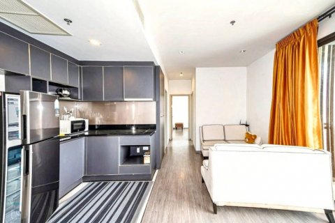 Condominio de 2 dormitorios en Khlong San, Bangkok, Tailandia № 133000 - foto 7
