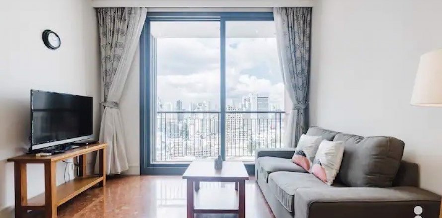 Condominio de 1 dormitorio en Bangkok, Tailandia en Aguston Sukhumvit 22  № 111173