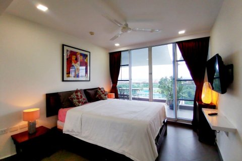 Condominio de 2 dormitorios en Pattaya, Tailandia № 83545 - foto 16