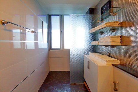 Condominio de 2 dormitorios en Pattaya, Tailandia № 83545 - foto 19