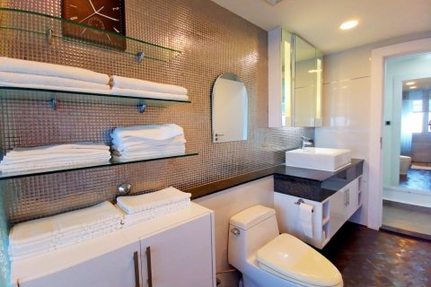 Condominio de 2 dormitorios en Pattaya, Tailandia № 83545 - foto 20