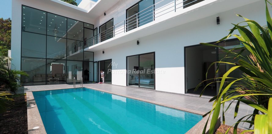 Casa de 6 dormitorios en Bang Lamung, Tailandia № 85373