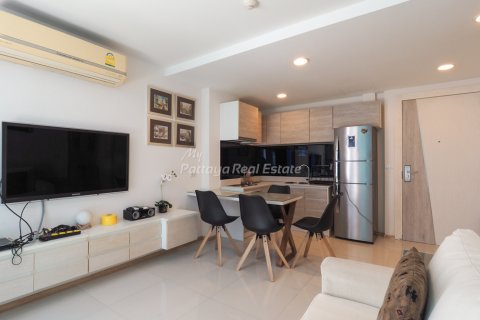 Condominio de 2 dormitorios en Bang Lamung, Tailandia № 85372 - foto 5