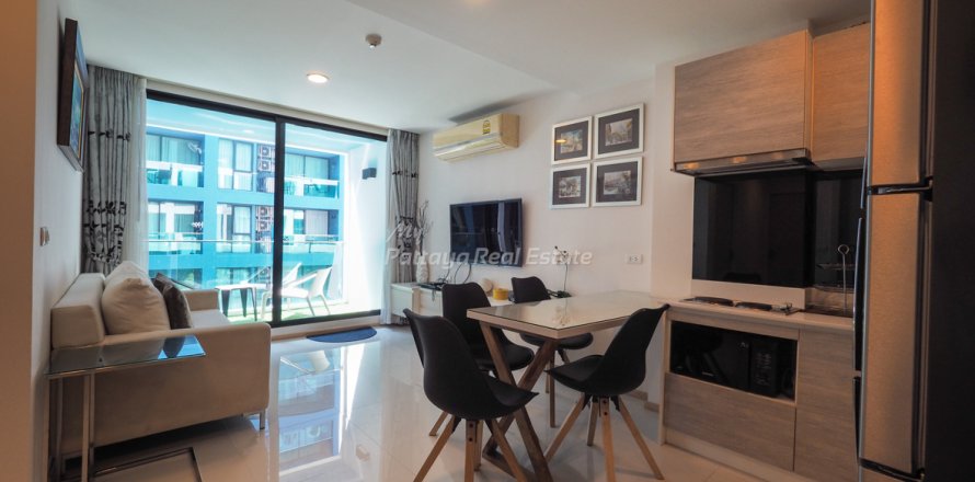 Condominio de 2 dormitorios en Bang Lamung, Tailandia № 85372