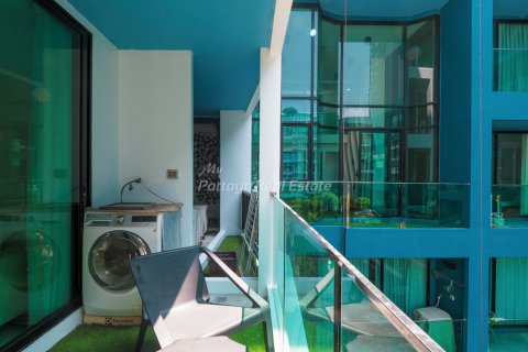 Condominio de 2 dormitorios en Bang Lamung, Tailandia № 85372 - foto 7